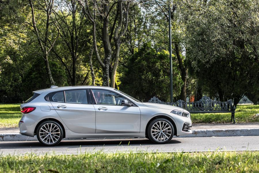  BMW 118i Sportline (F40) 2019 года  (MX) (фото 24 из 31)